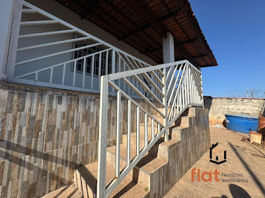 Casa à venda no bairro Bairro Providência, Pará de Minas – 3 Quartos