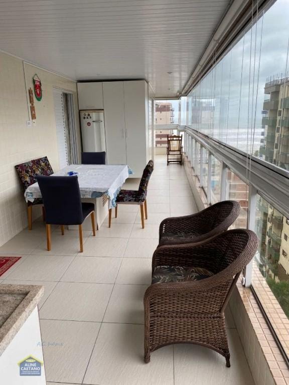 Apartamento à venda com 3 quartos, 2 suítes, 2 vagas e 132m² no Vila Tupi, Praia Grande (SP) — foto 3 de 30