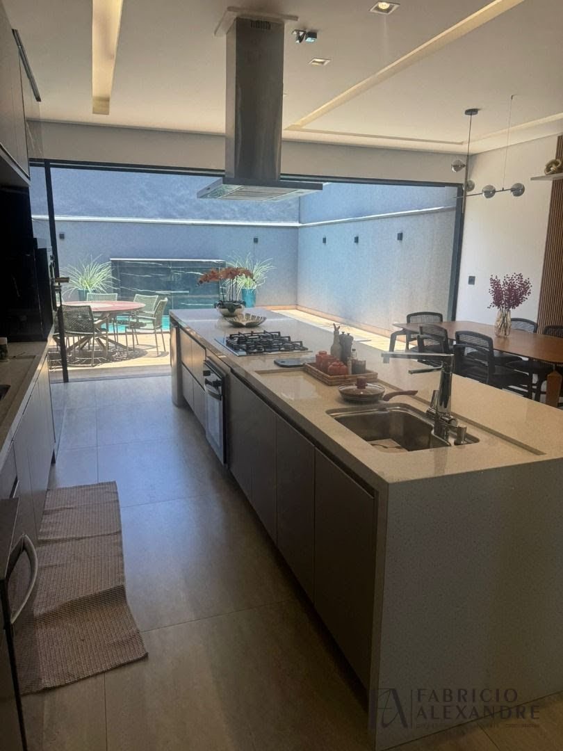 Casa à venda com 3 quartos, 3 suítes, 4 vagas e 270m² no Loteamento Recanto do Lago, São José do Rio Preto (SP) — foto 14 de 17