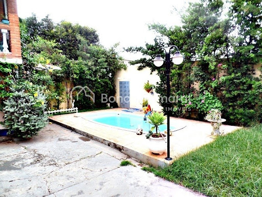 Casa, 3 quartos, 255 m² - Foto 1