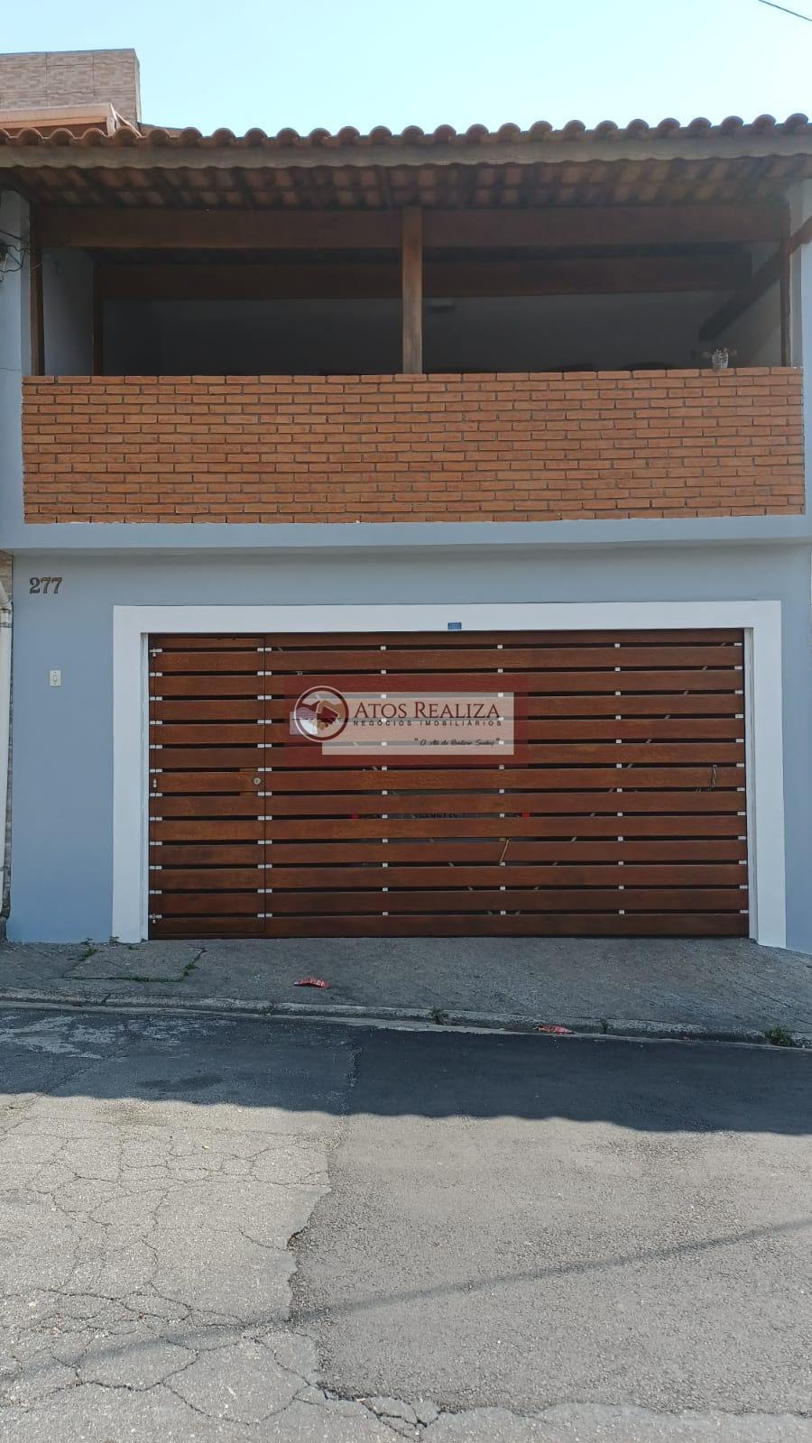Casa para alugar com 3 quartos, 6 banheiros, 2 vagas e 200m² no Jardim Germania, São Paulo — foto principal