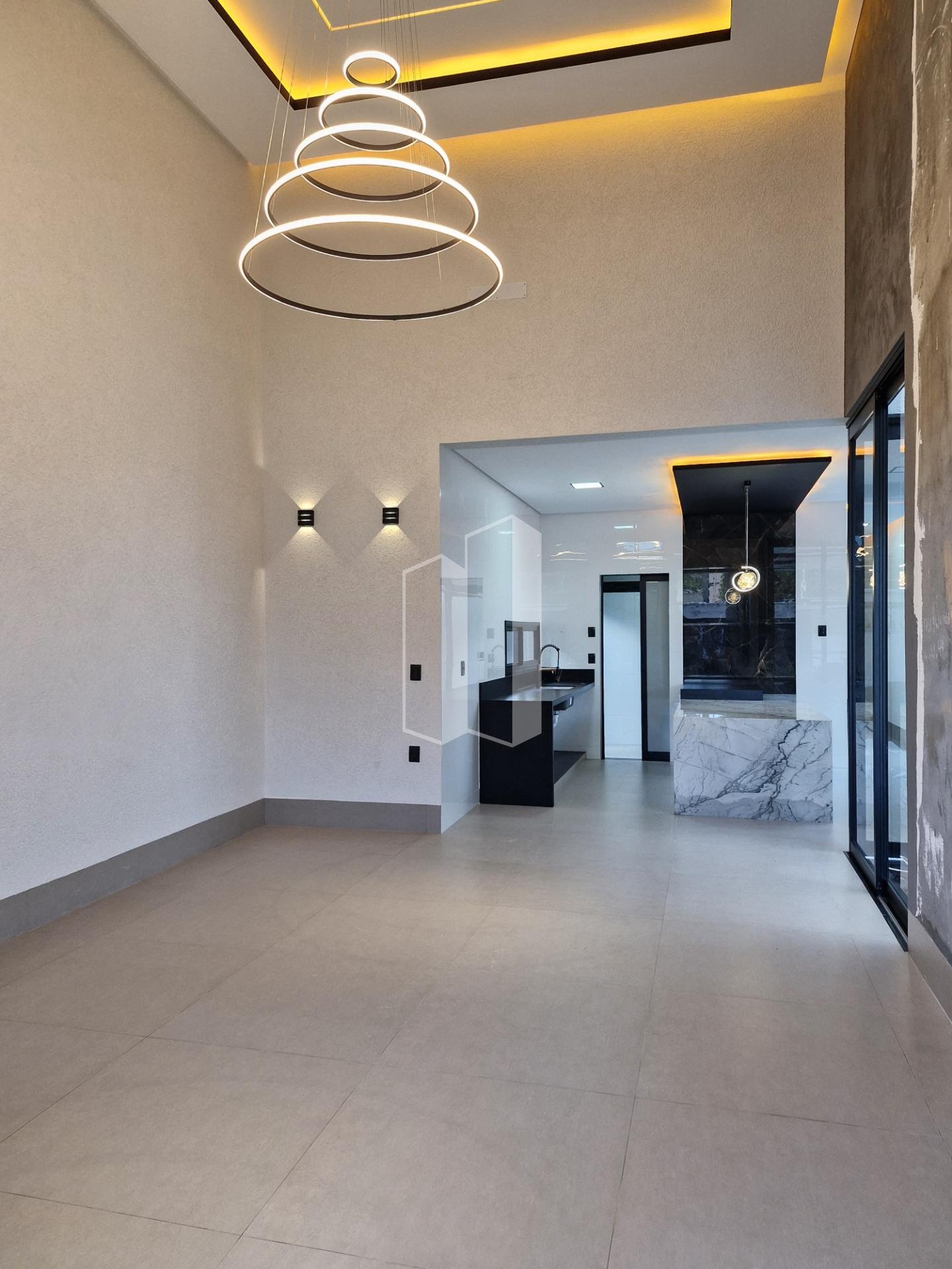 Casa à venda com 4 quartos, 4 suítes, 4 vagas e 238m² no Moinho dos Ventos, Goiânia (GO) — foto 9 de 11
