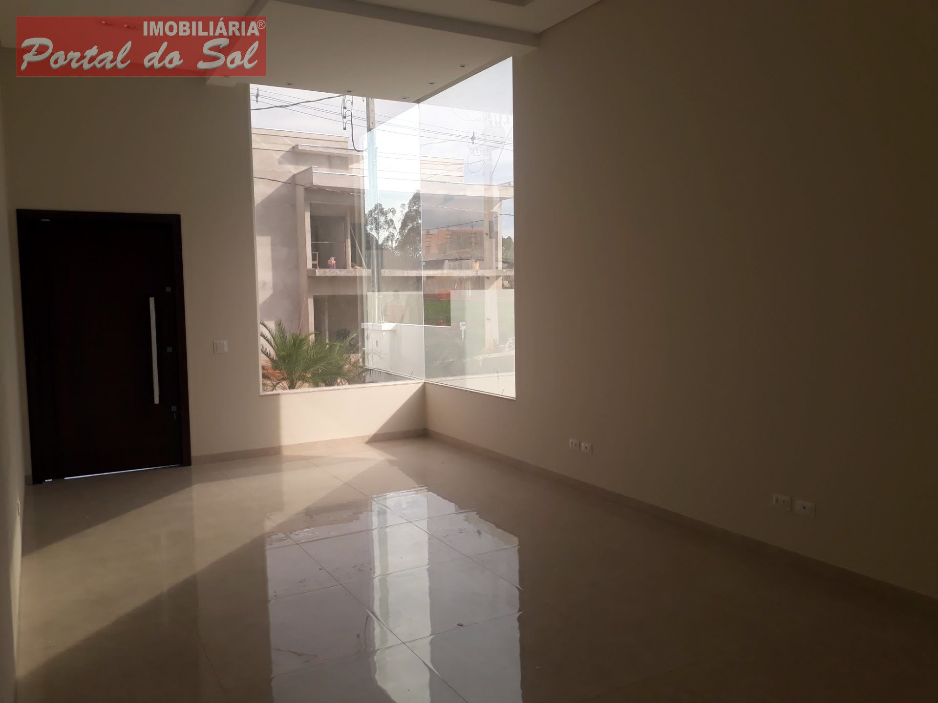 Casa à venda com 3 quartos, 1 suíte, 4 vagas e 199m² no Condominio Residencial Monte Sinai, Santo Antônio da Platina (PR) — foto 2 de 10