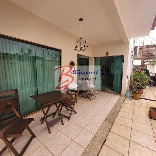 Casa em Jardim Valeri  -  Registro