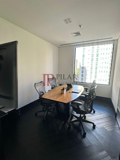 Conjunto comercial mobiliado no Itaim Bibi  