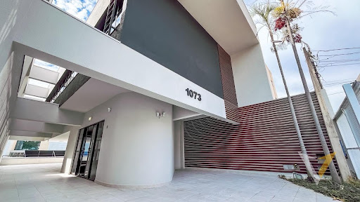 Prédio Inteiro Comercial para Venda em Anhangabaú  -  Jundiaí