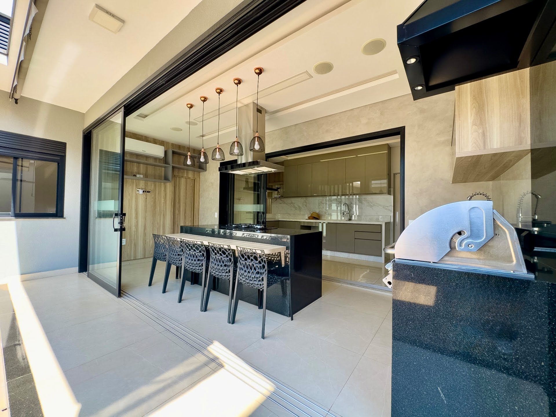 Casa à venda com 3 quartos, 1 suíte, 4 vagas e 179m² no Jardim Residencial Dona Maria José, Indaiatuba (SP) — foto 10 de 28