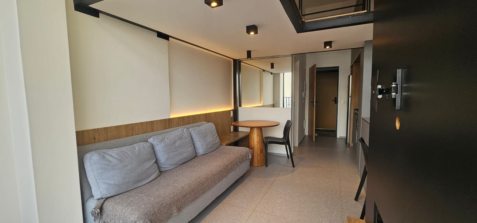 Apartamento para alugar com 1 quarto, 1 suíte, 1 vaga e 37m² no Vila Mariana, São Paulo (SP) — foto 2 de 30