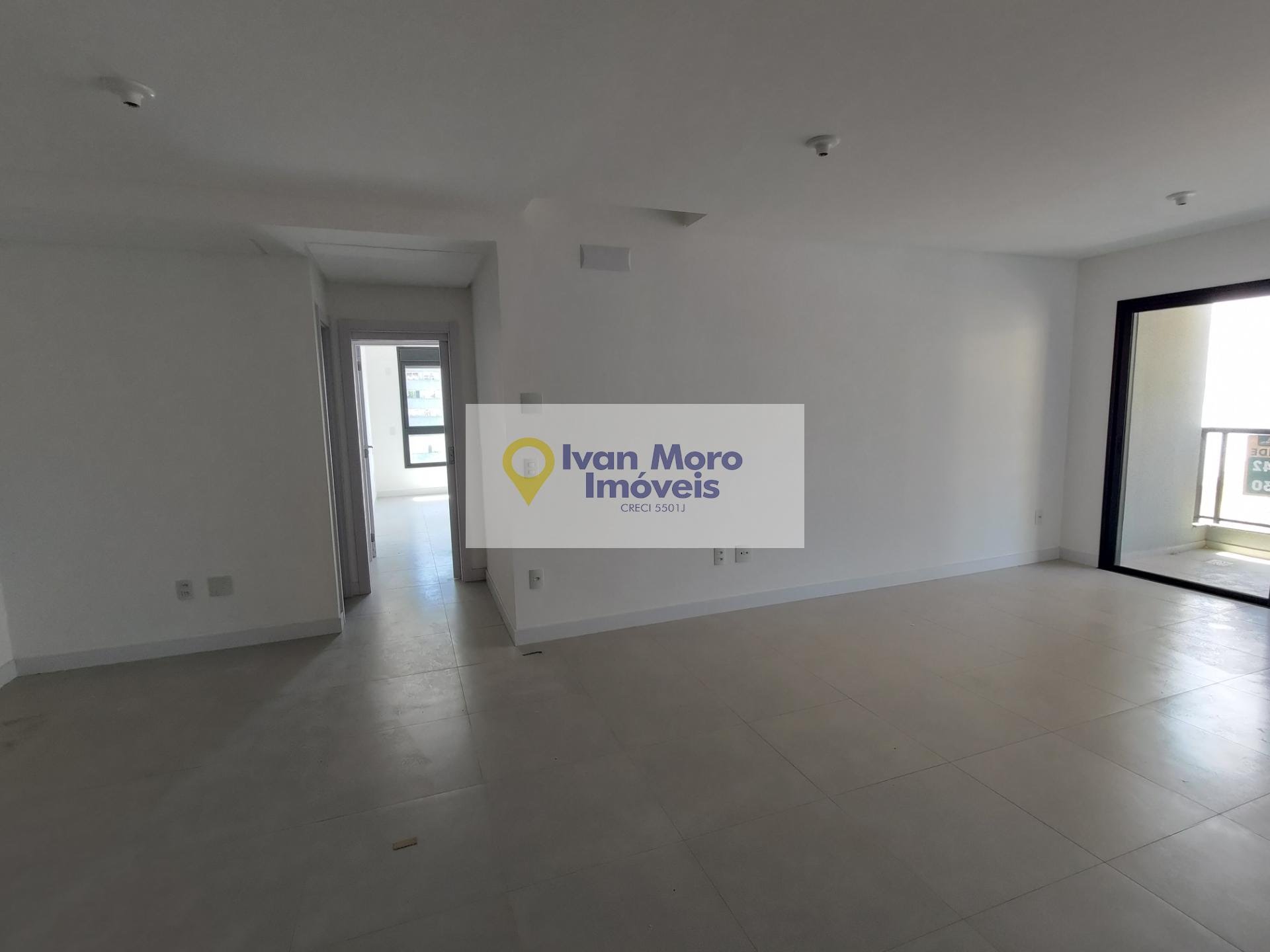 Apartamento à venda com 3 quartos, 3 suítes, 2 vagas e 110m² no Centro, Florianópolis (SC) — foto 7 de 30