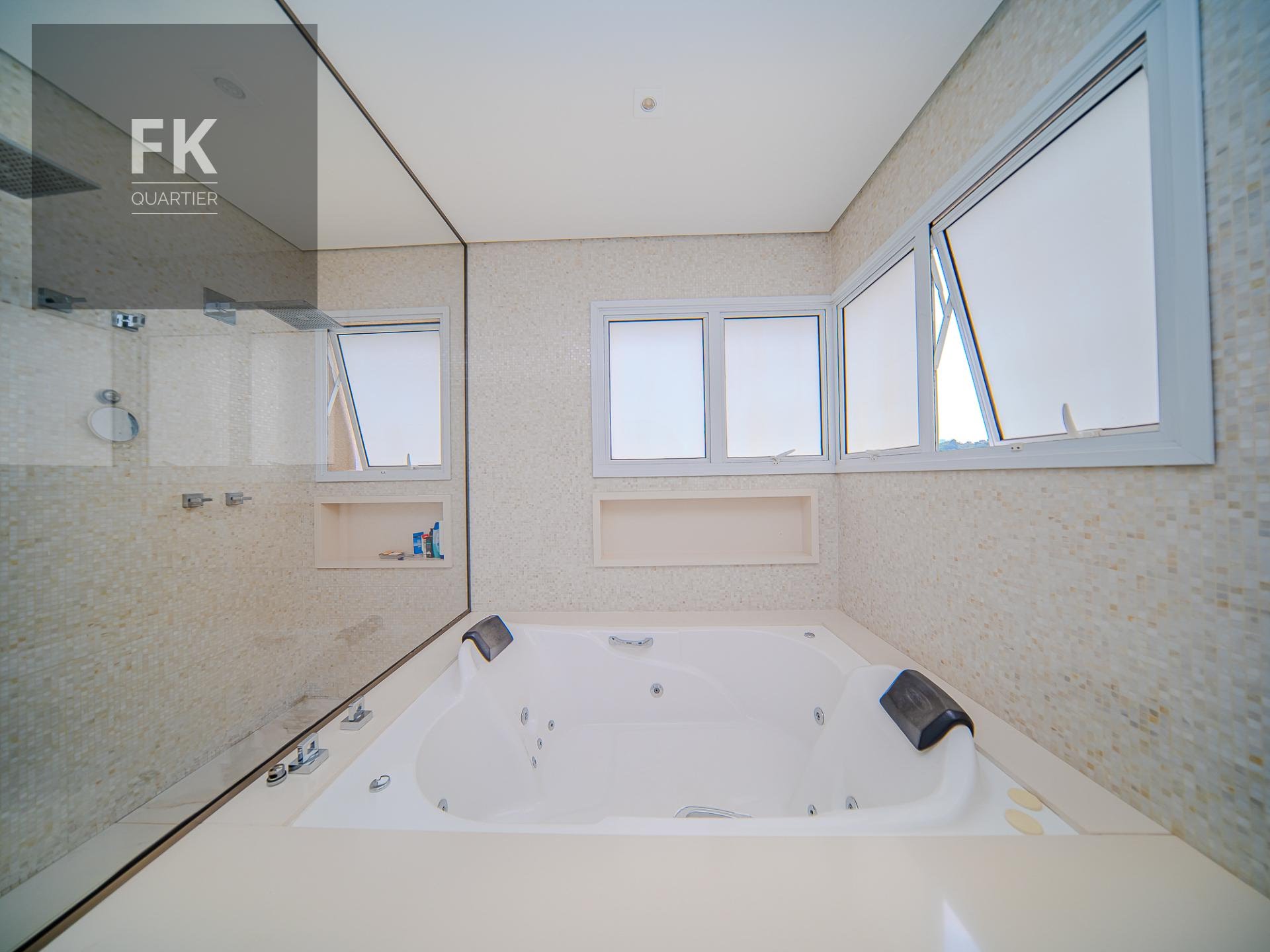Casa à venda com 4 quartos, 4 suítes, 4 vagas e 700m² no Tamboré, Barueri (SP) — foto 14 de 30