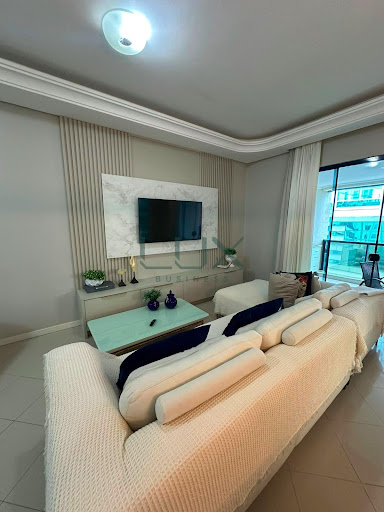 Apartamento para temporada mobiliado a 50 metros do mar 
