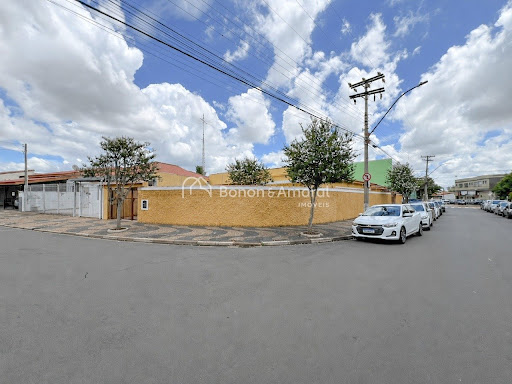 Casa, 3 quartos, 259 m² - Foto 2