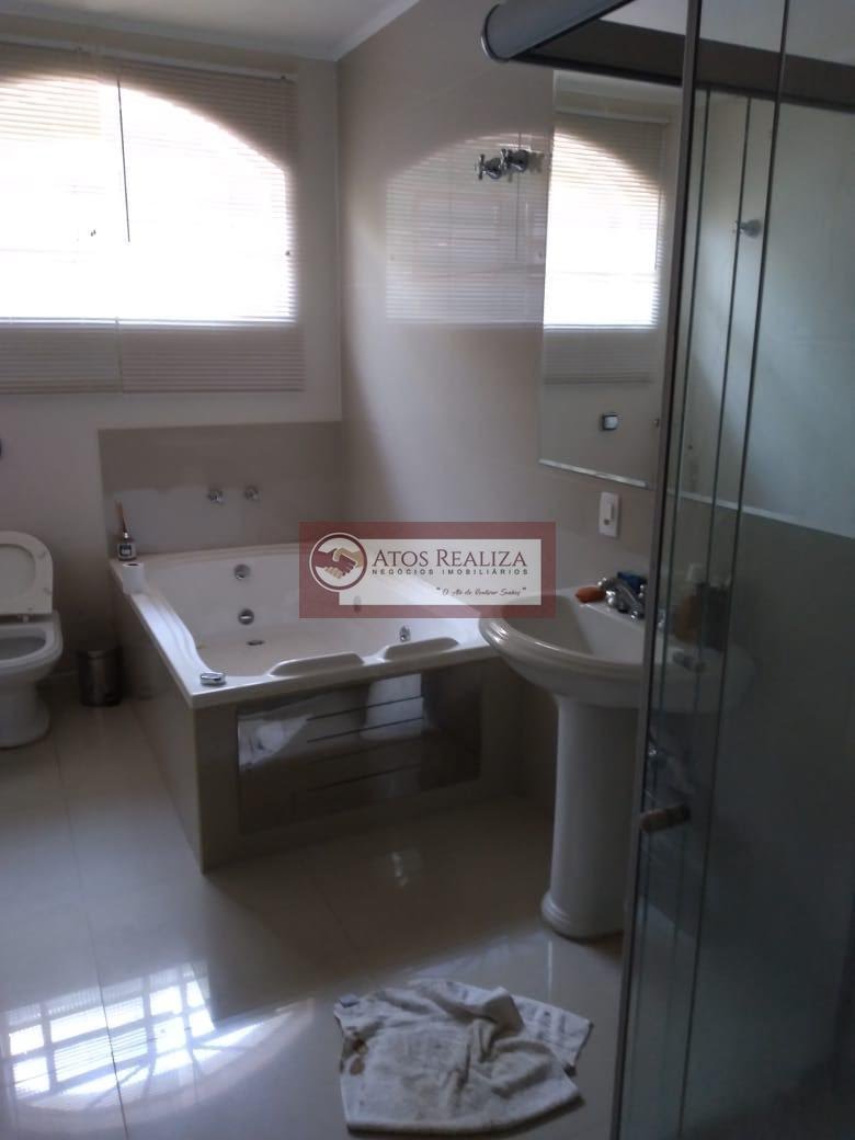 Casa à venda com 3 quartos, 2 banheiros, 4 vagas e 300m² no Jardim Esmeralda (zona Sul), São Paulo (SP) — foto 18 de 28