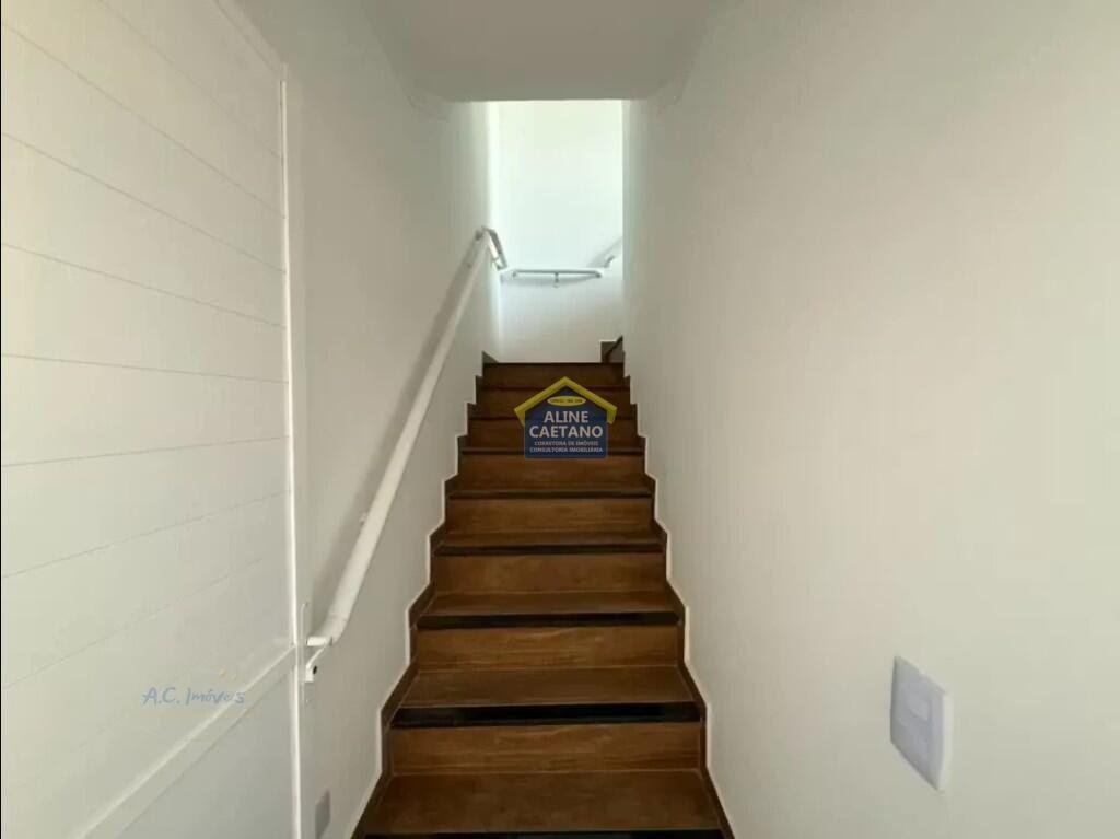 Casa à venda com 2 quartos, 1 banheiro, 1 vaga e 70m² no Sítio do Campo, Praia Grande (SP) — foto 2 de 14