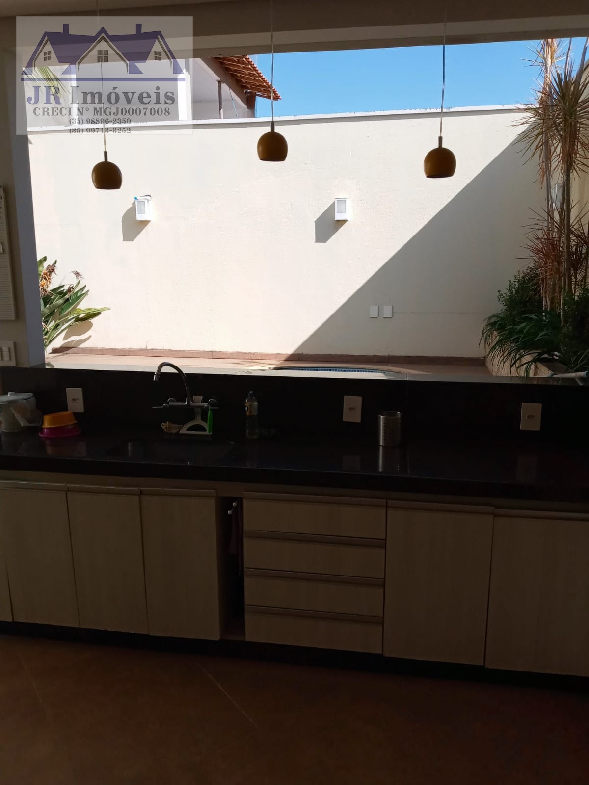 Casa à venda com 3 suítes, 2 vagas e 360m² no Jardim Beira Rio, Piranguinho (MG) — foto 13 de 30
