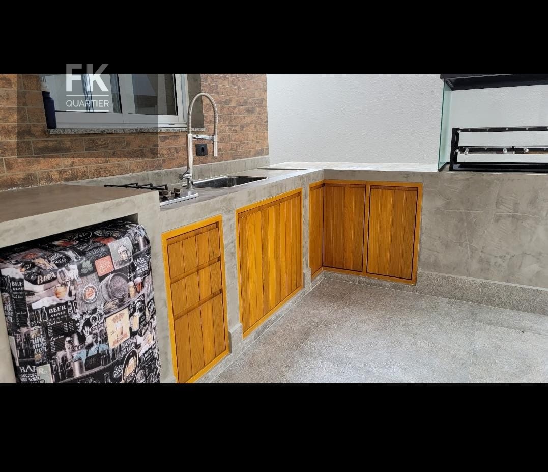 Casa à venda com 3 quartos, 3 suítes, 4 vagas e 231m² no Suru, Santana de Parnaíba (SP) — foto 5 de 13