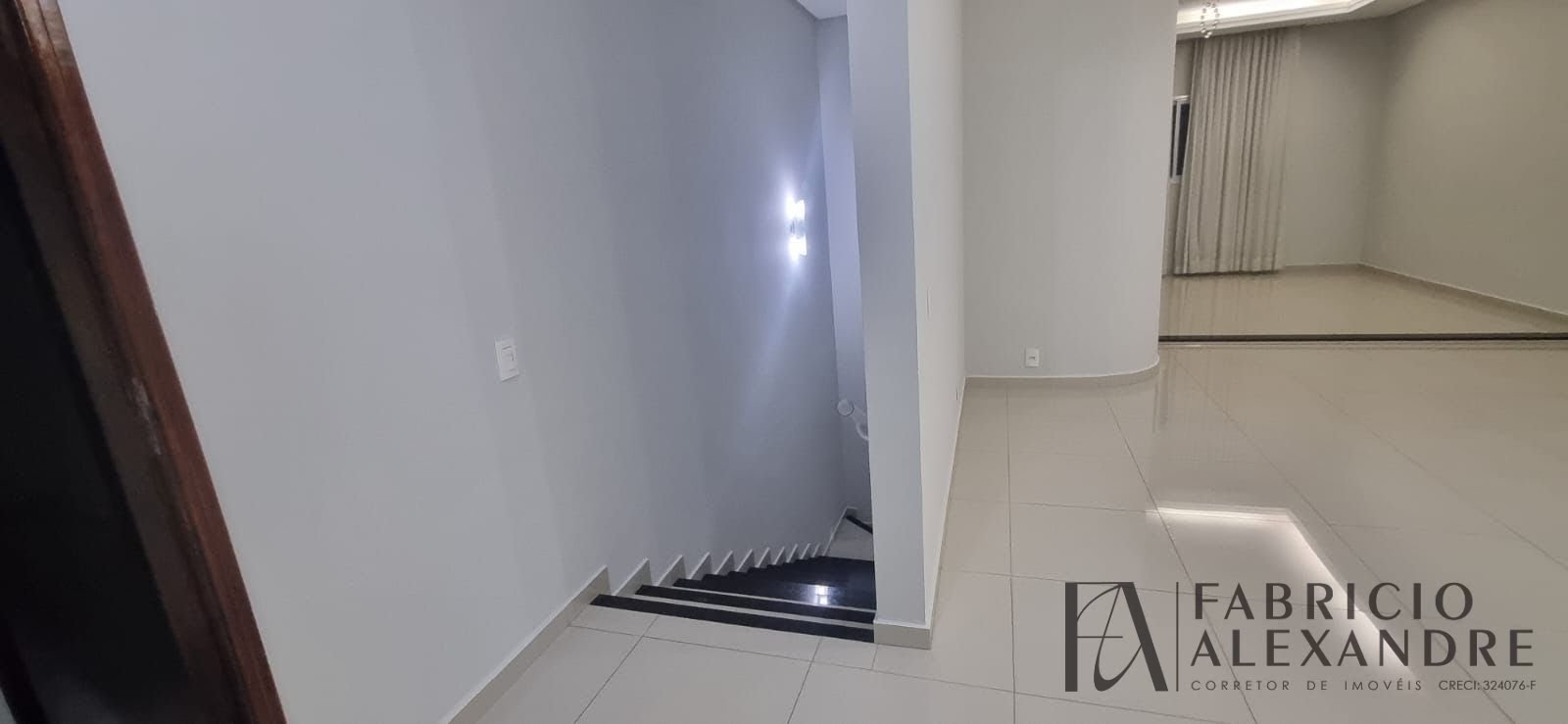 Casa à venda com 3 quartos, 3 suítes, 3 vagas e 300m² no Damha IV, São José do Rio Preto (SP) — foto 8 de 26