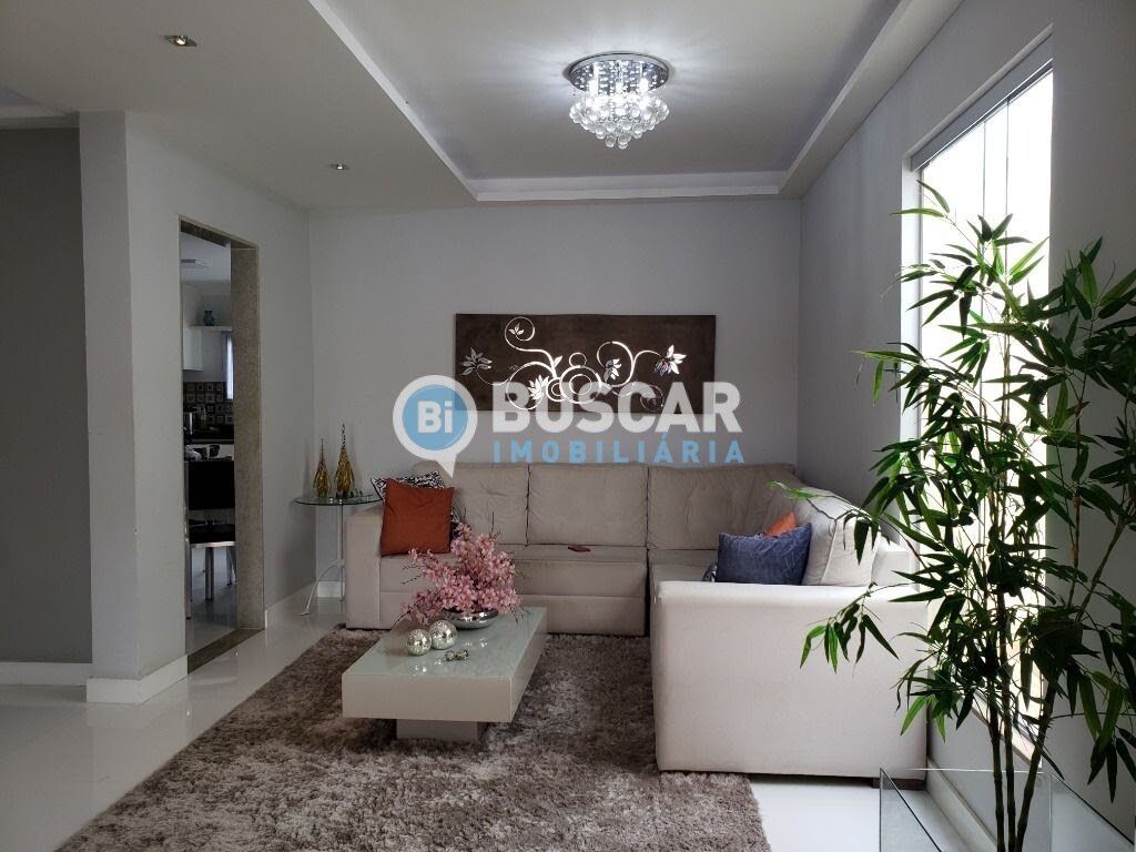 Casa à venda com 4 quartos, 4 suítes, 2 vagas e 202m² no Cidade Nova, Feira de Santana (BA) — foto 8 de 26