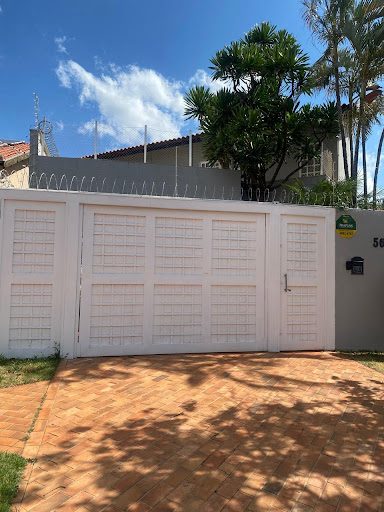 Casa em Carandá Bosque  -  Campo Grande