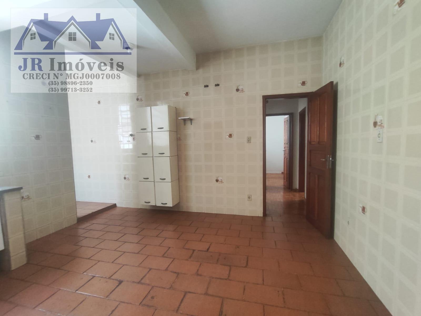 Apartamento à venda com 2 quartos, 1 banheiro e 100m² no Centro, Itajubá (MG) — foto 7 de 24