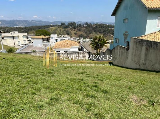 Lote em Condomínio Fechado Valville I, 360m² à Venda