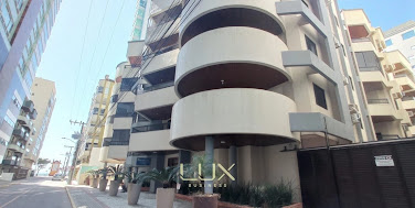Apartamento 03 Dorm. em Meia Praia  -  Itapema