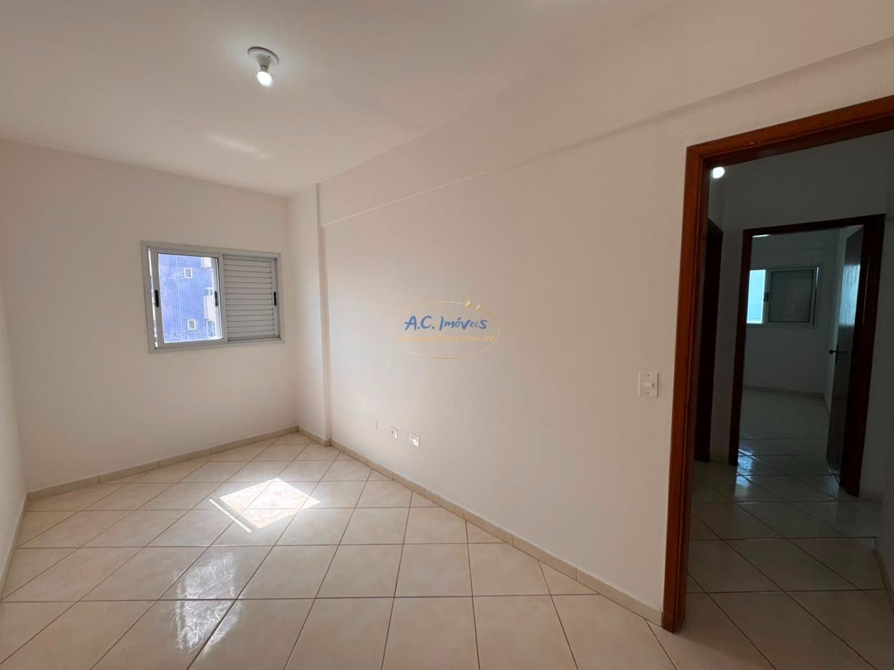 Apartamento à venda com 3 quartos, 1 suíte, 2 vagas e 85m² no Maracanã, Praia Grande (SP) — foto 19 de 28