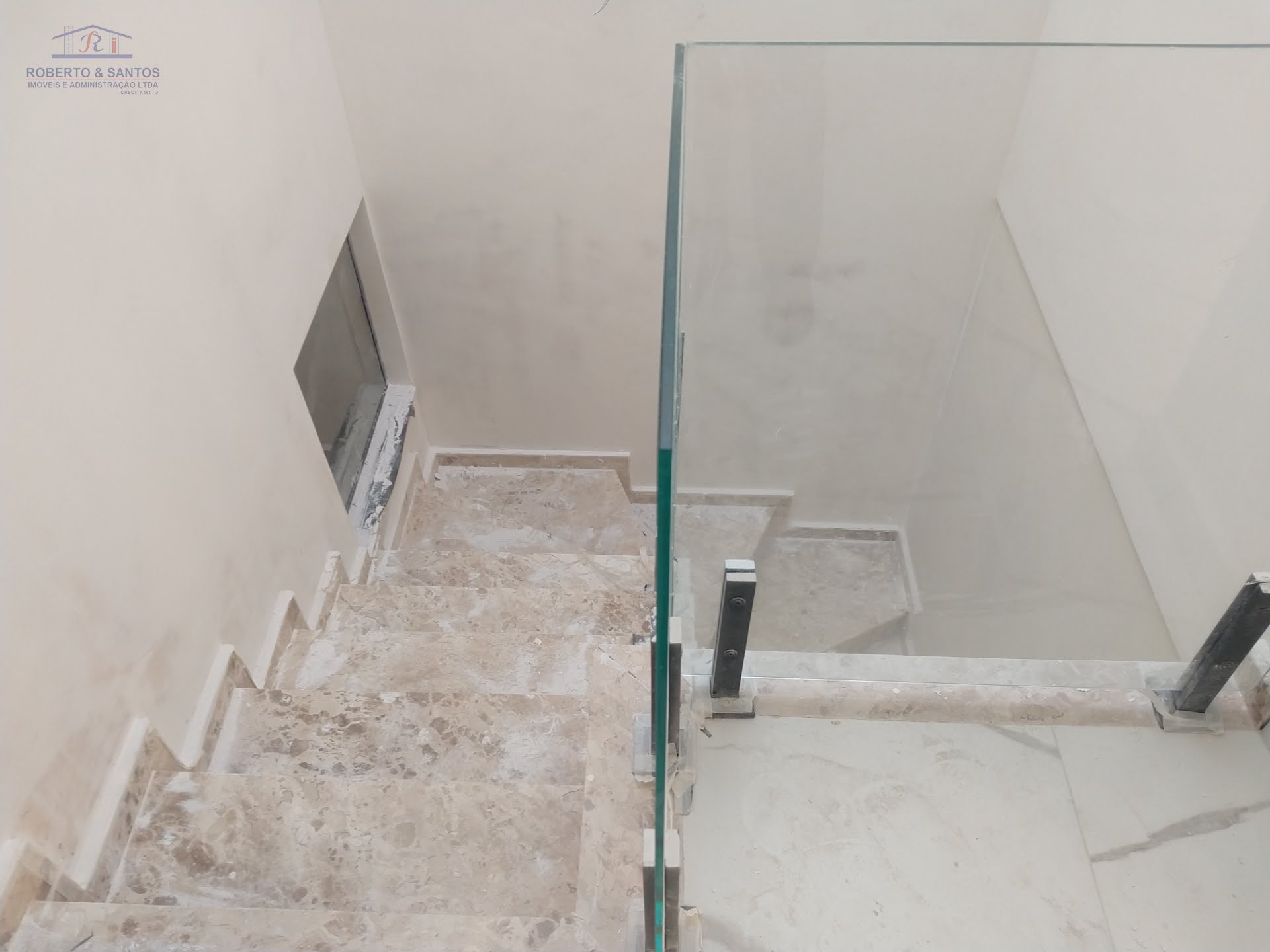 Escadas dos dormitórios