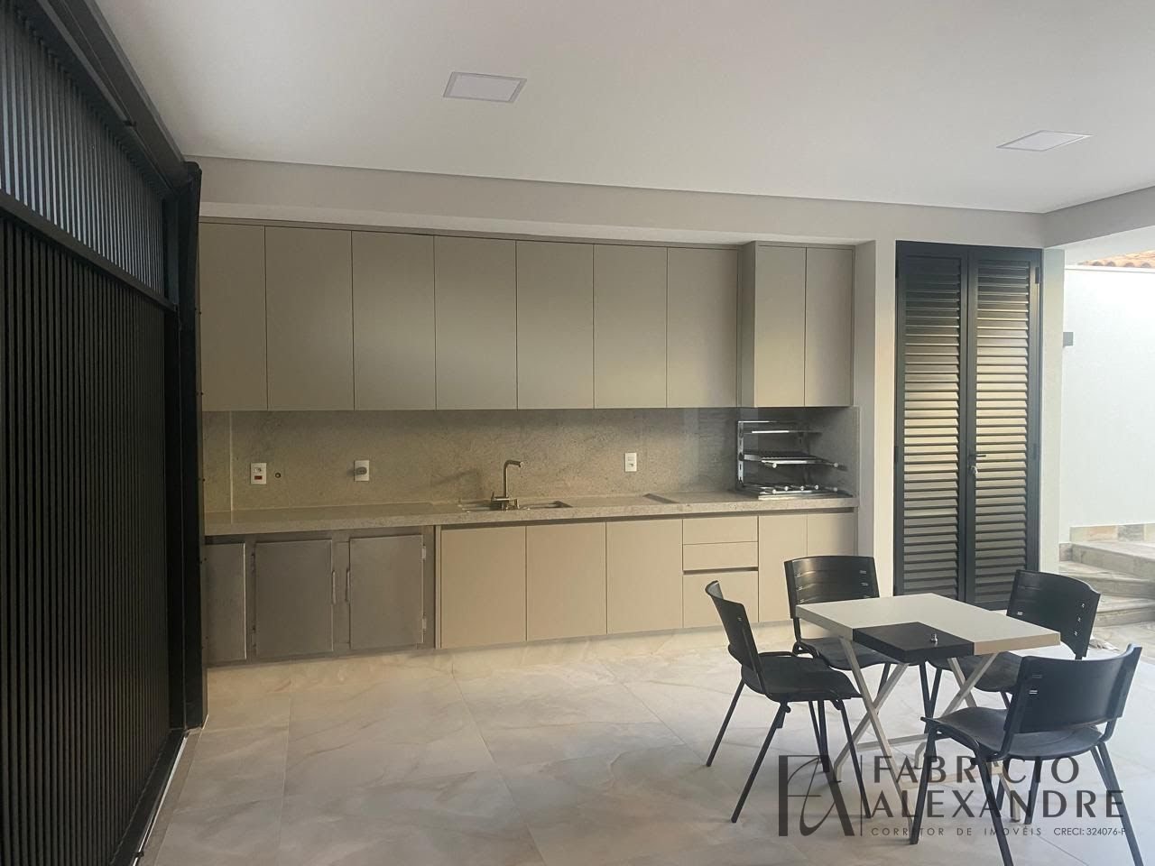Casa à venda com 3 quartos, 3 suítes, 4 vagas e 190m² no Residencial Village Damha Rio Preto II, São José do Rio Preto (SP) — foto 8 de 14