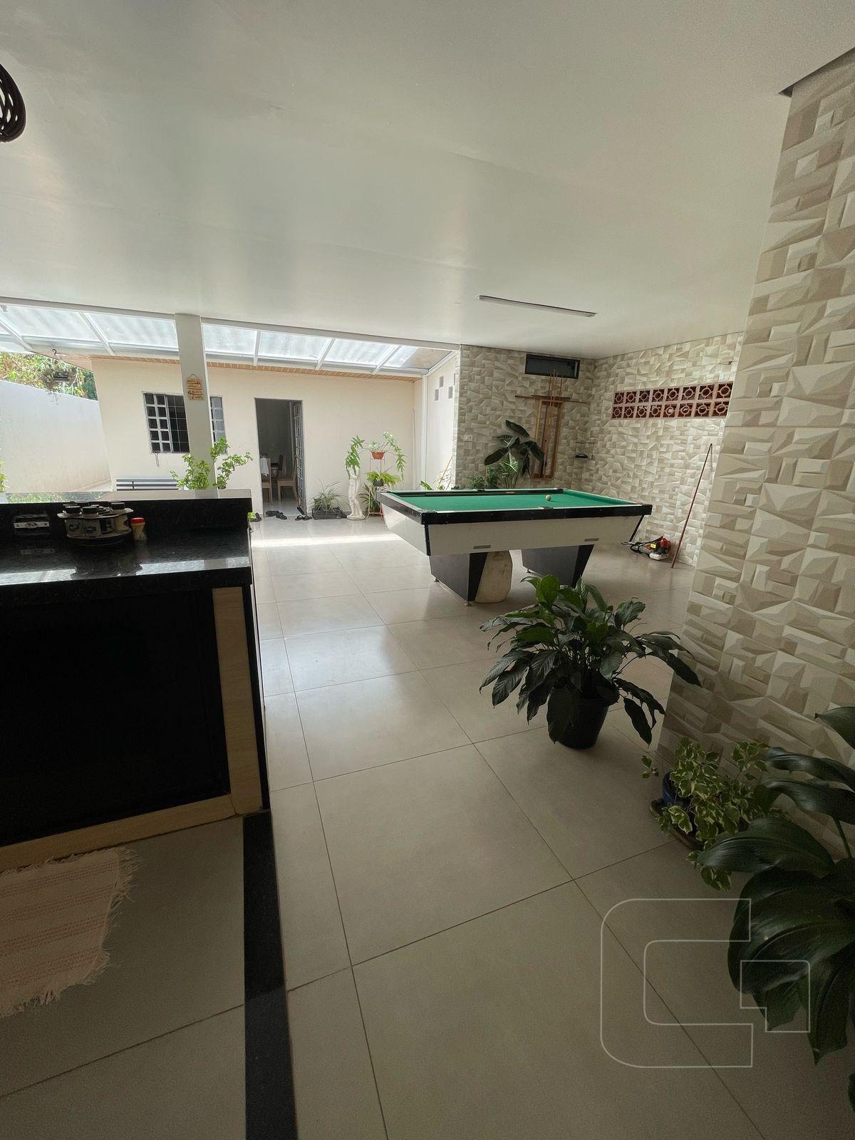 Casa à venda com 3 quartos, 4 vagas e 278m² no Jardim Flamingos, Apucarana (PR) — foto 7 de 26