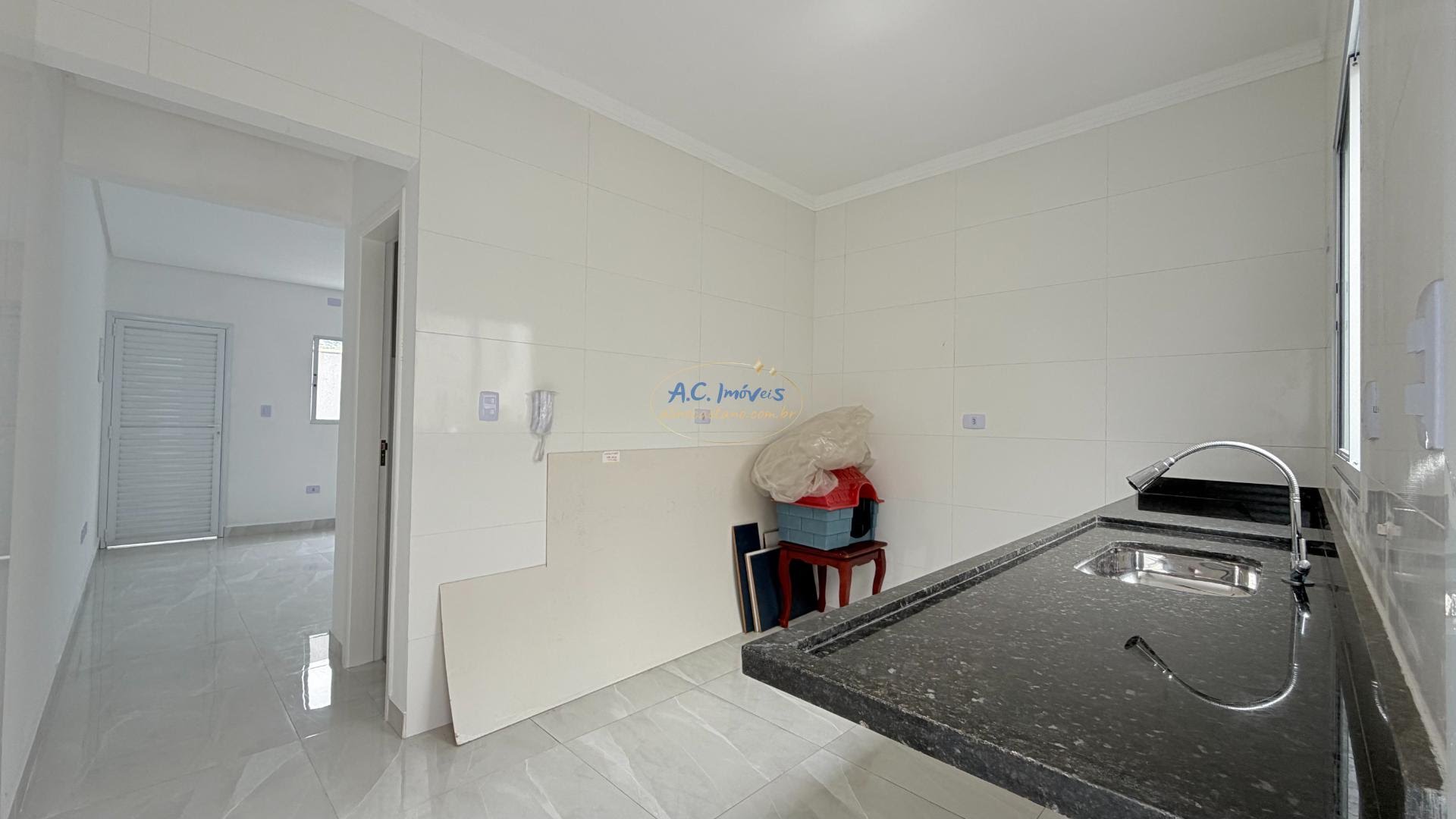 Casa à venda com 2 quartos, 2 banheiros, 1 vaga e 61m² no Quietude, Praia Grande (SP) — foto 5 de 12