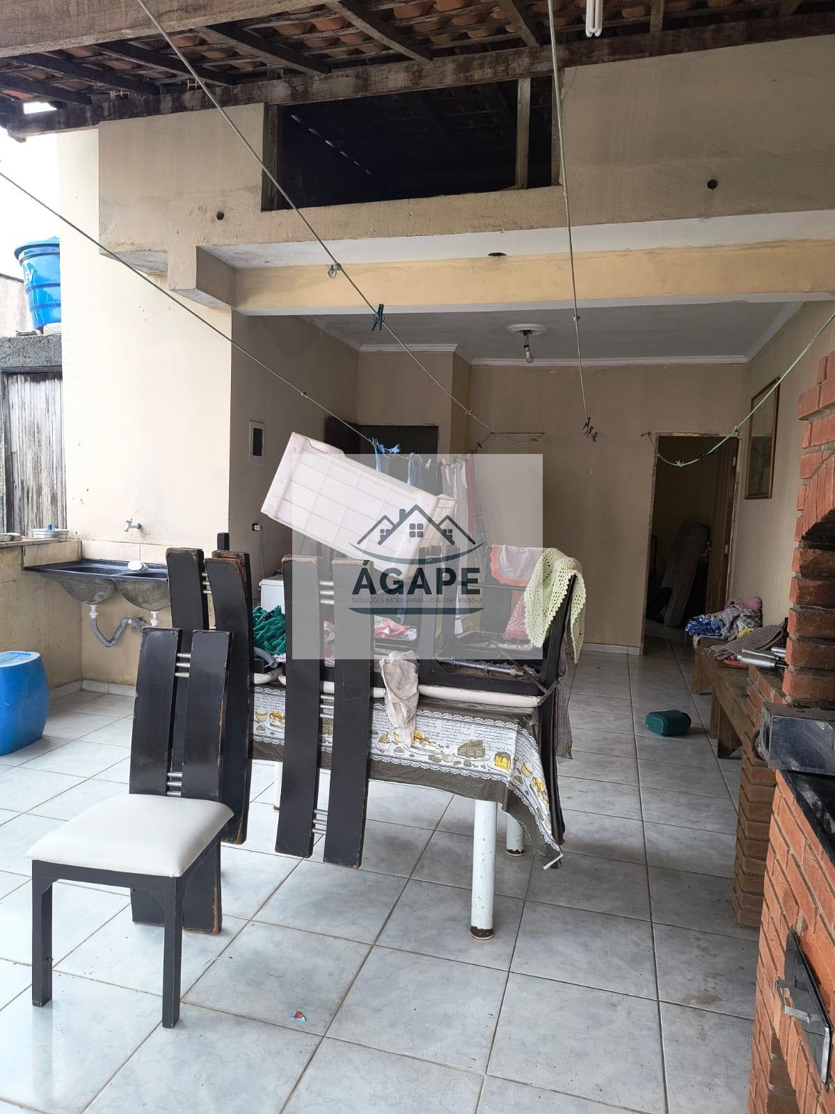 Casa à venda com 3 quartos, 1 suíte, 2 vagas e 200m² no Jardim Saint Moritz, Taboão da Serra (SP) — foto 29 de 30