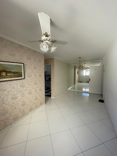 Apartamento em Vila Santa Catarina  -  São Paulo