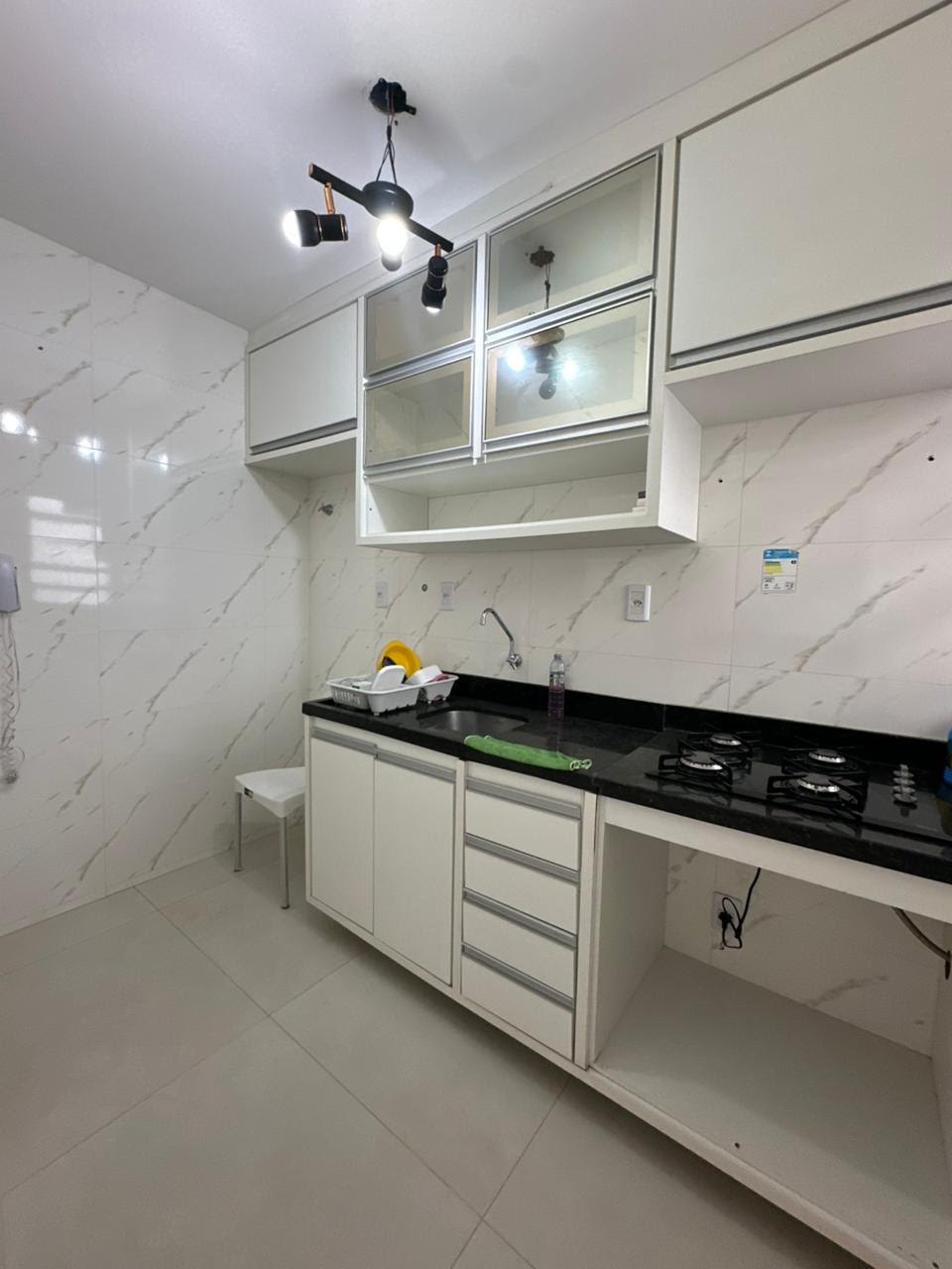 Casa para alugar com 2 quartos, 1 suíte, 2 vagas e 75m² no Papagaio, Feira de Santana (BA) — foto 9 de 12