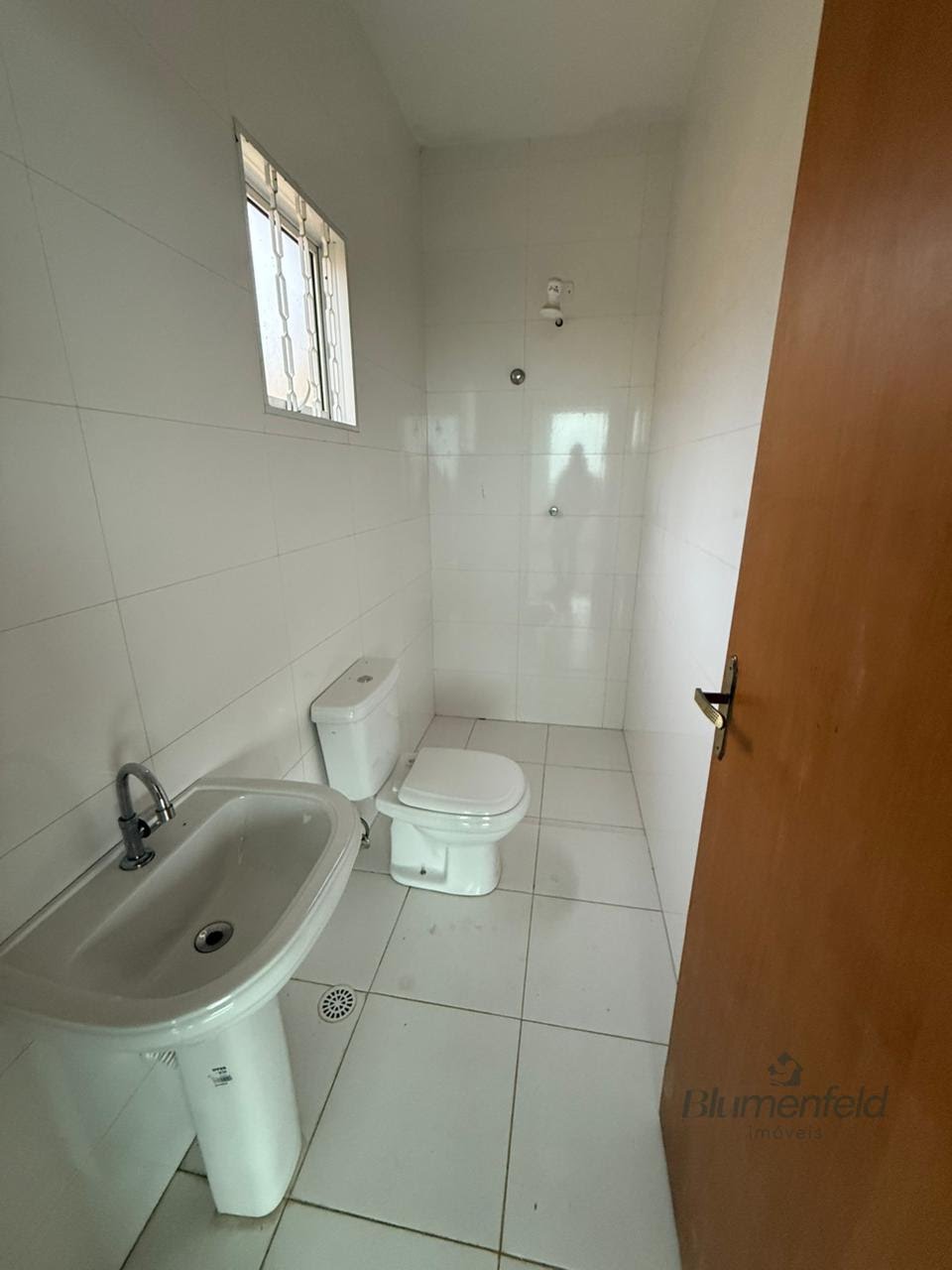 Comercial para alugar com 3 banheiros no Parque Rodrigo Barreto, Arujá (SP) — foto 16 de 16