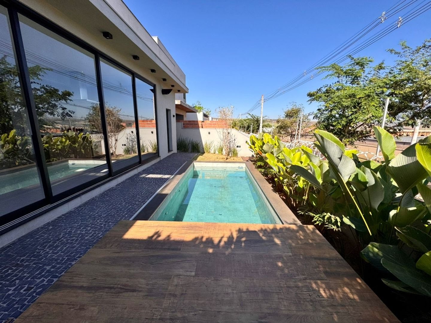 Casa à venda com 4 quartos, 4 suítes, 4 vagas e 261m² no Condomínio Terras de Florença, Ribeirão Preto (SP) — foto 3 de 30