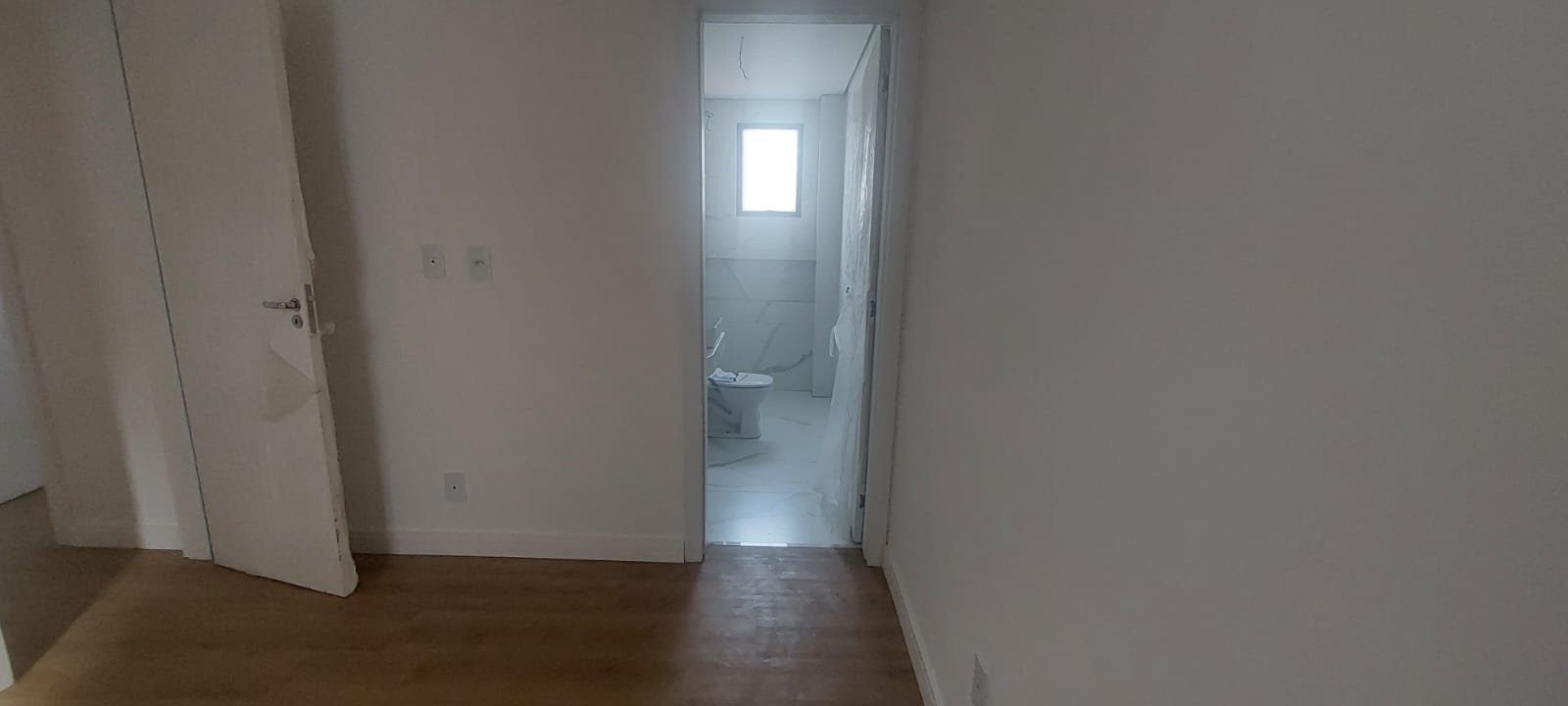 Casa à venda com 3 quartos, 3 banheiros, 2 vagas e 50m² no Planalto, Belo Horizonte — foto principal