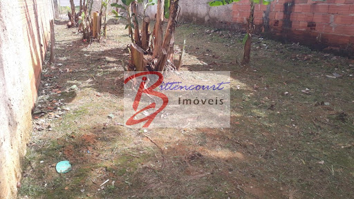 Lote / Terreno em Jardim Caicara II  -  Registro