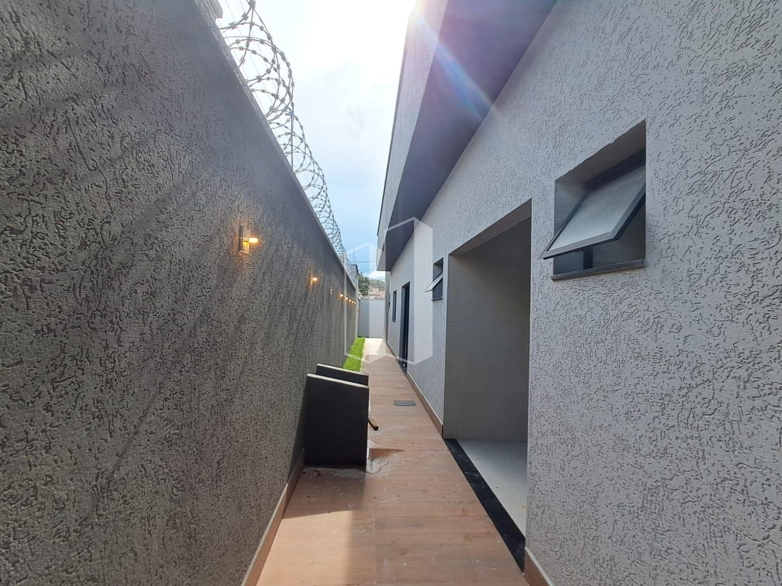 Casa à venda com 3 quartos, 3 suítes, 4 vagas e 260m² no Jardim Presidente, Goiânia (GO) — foto 18 de 18