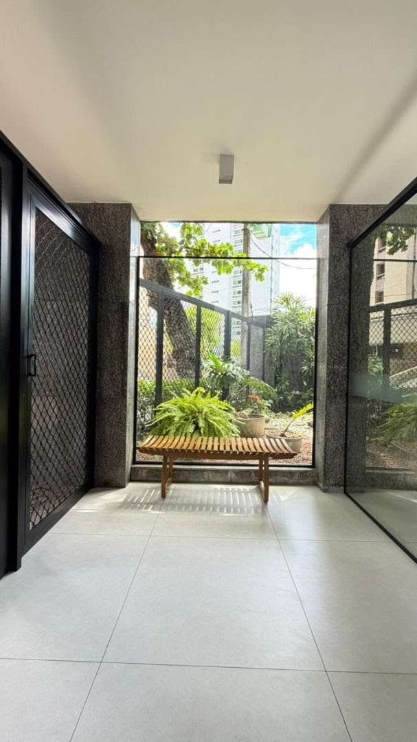 Apartamento à venda com 3 quartos, 1 suíte, 2 vagas e 97m² no Casa Forte, Recife (PE) — foto 9 de 30