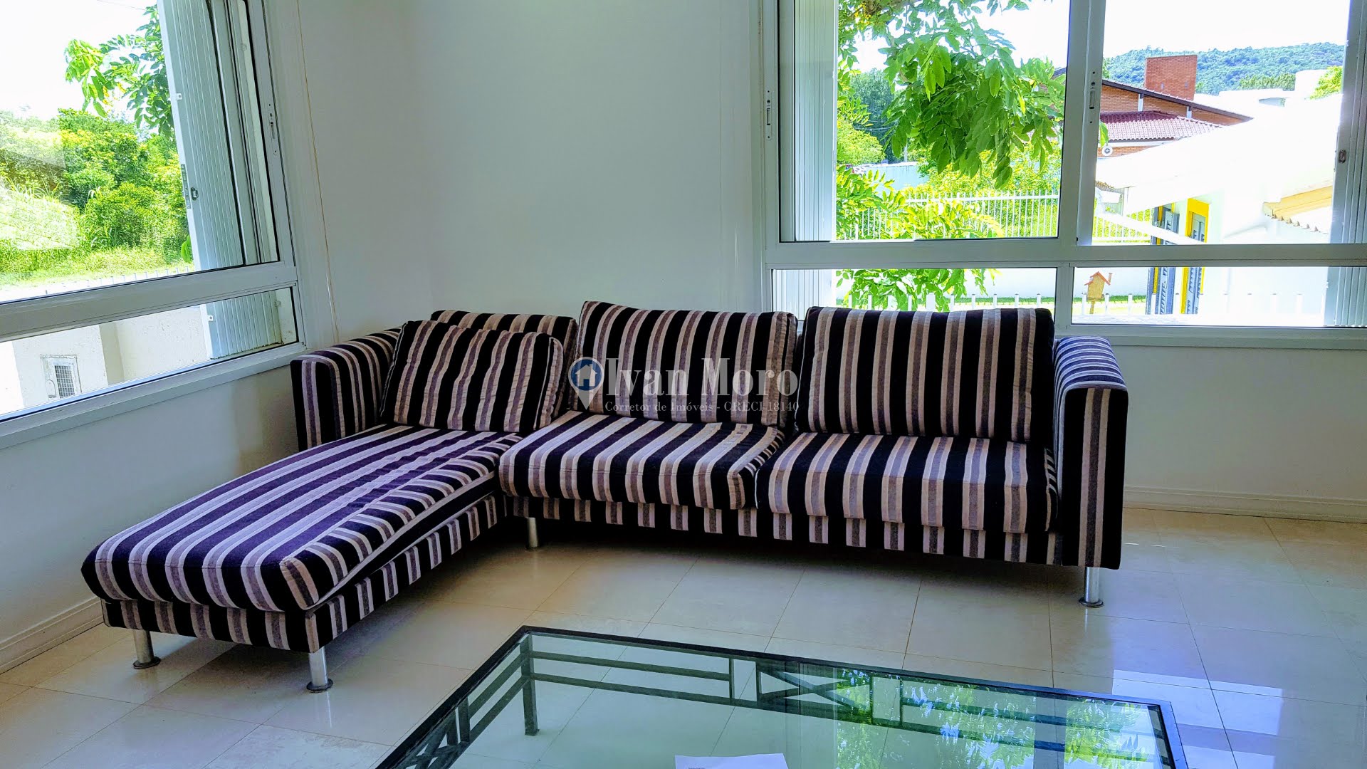 Casa para alugar com 4 quartos, 2 suítes, 2 vagas e 360m² no Daniela, Florianópolis (SC) — foto 14 de 30