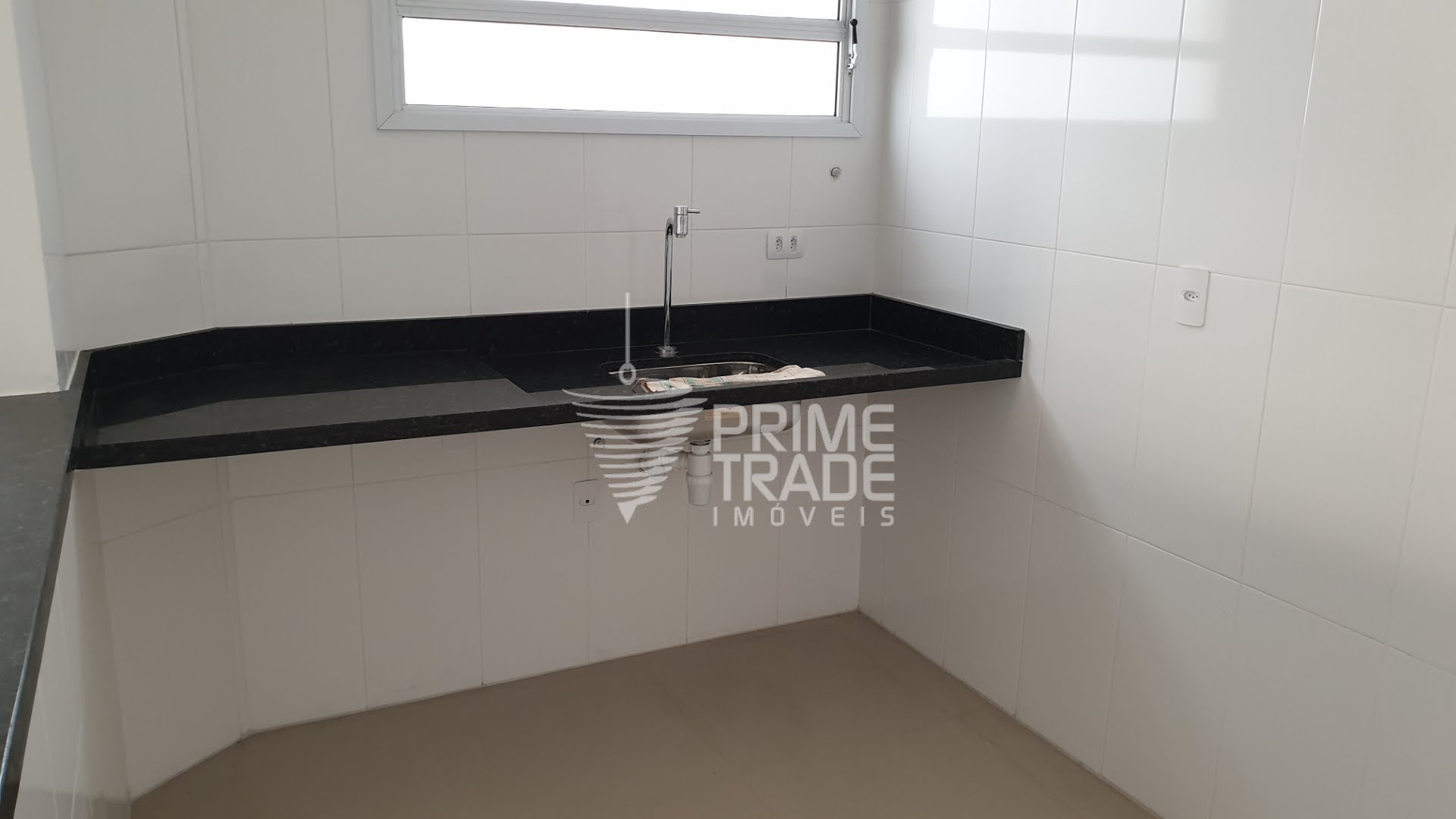 Casa à venda com 3 quartos, 1 suíte, 1 vaga e 90m² no Embaré, Santos (SP) — foto 11 de 13