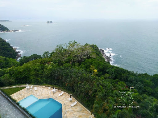 Apartamento no Condomínio Mirante Santa Fé, Morro -  Guarujá