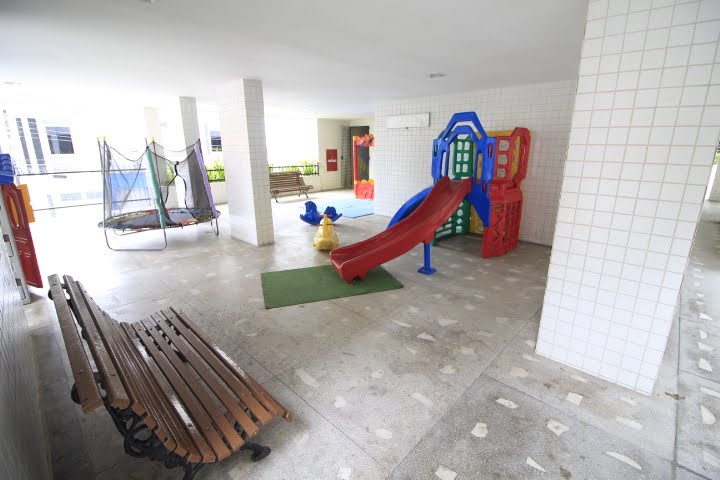 Apartamento à venda com 4 quartos, 1 suíte, 2 vagas e 220m² no Espinheiro, Recife (PE) — foto 9 de 30