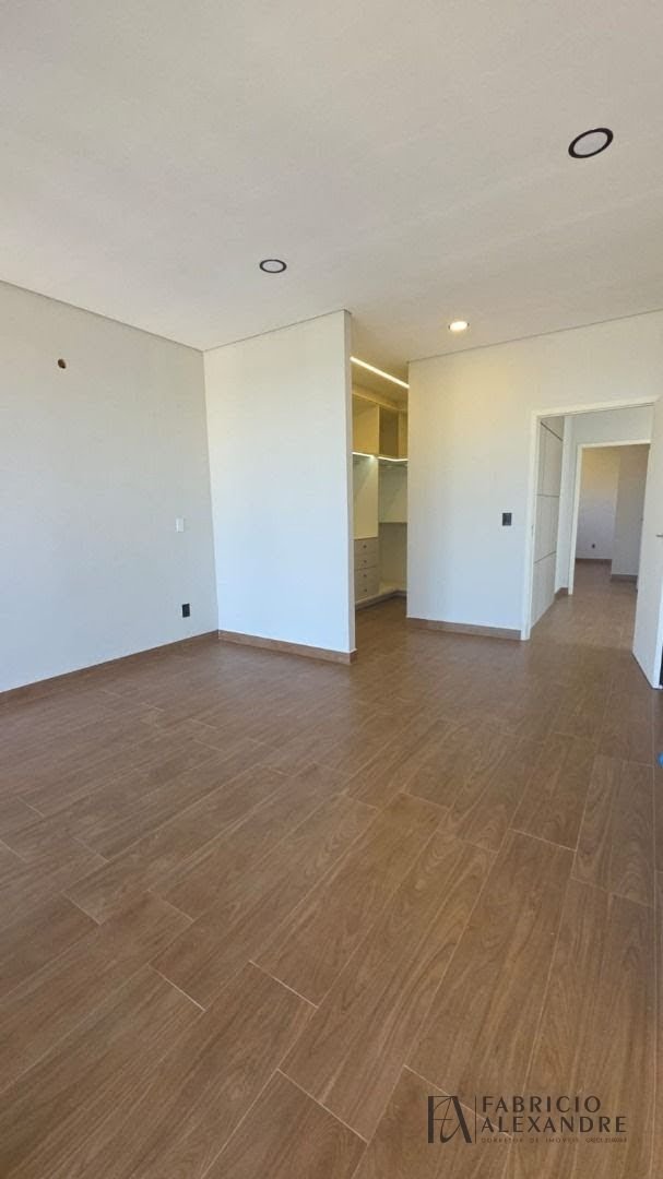 Casa à venda com 3 quartos, 3 suítes, 4 vagas e 250m² no Alphaville, Mirassol (SP) — foto 18 de 29