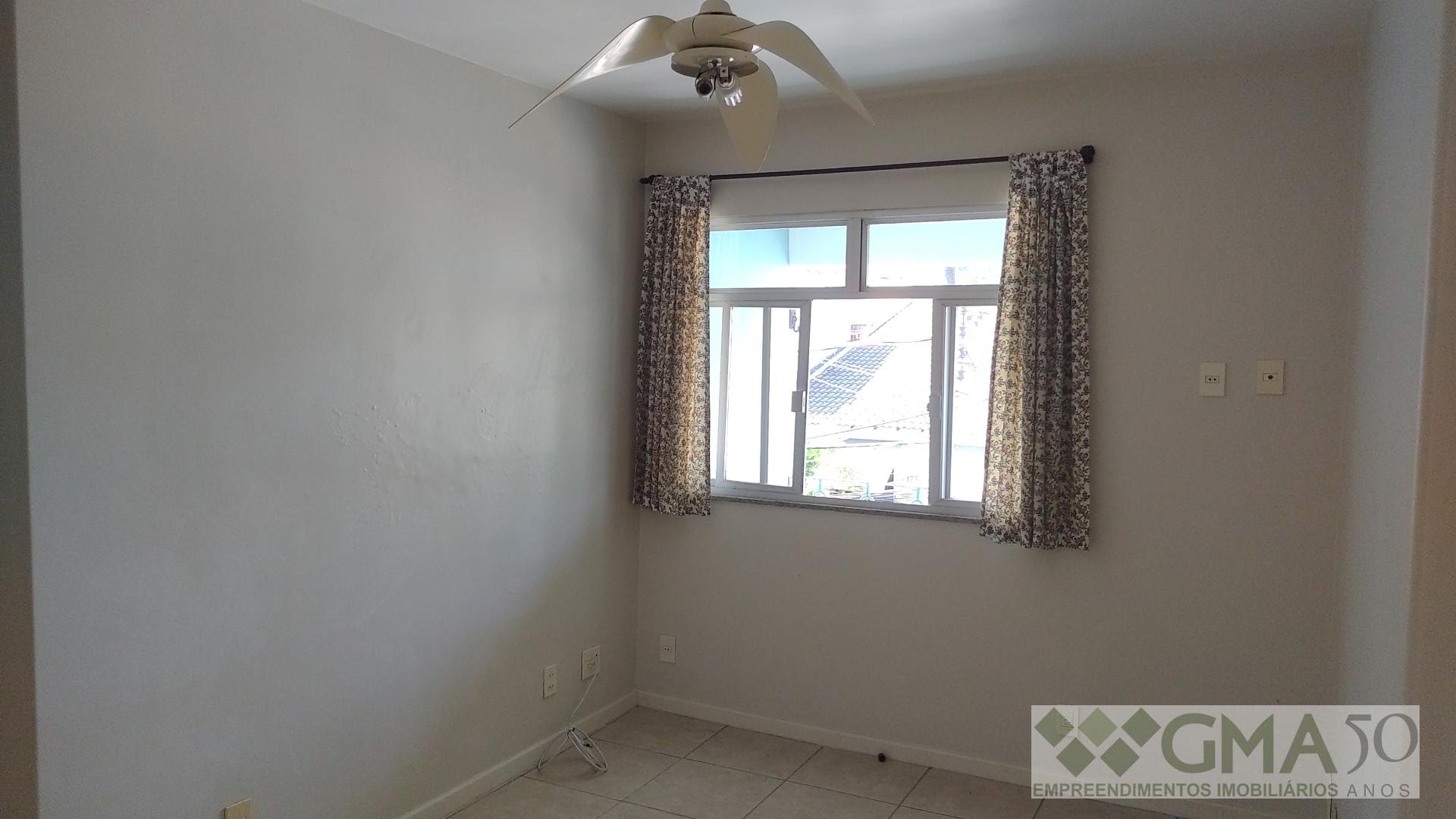Quarto frente 2 piso