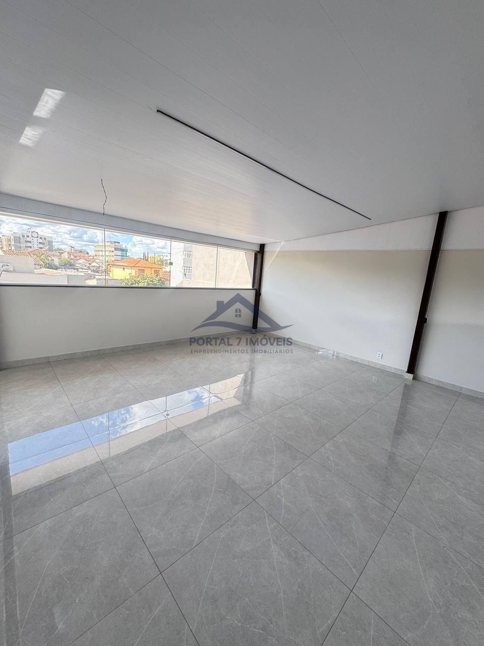 Casa à venda com 4 quartos, 1 suíte, 2 vagas e 210m² no Jardim Arizona, Sete Lagoas (MG) — foto 15 de 20
