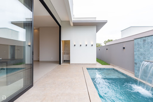 Casa de Condomínio em Jardim Espanha  -  Uberlândia