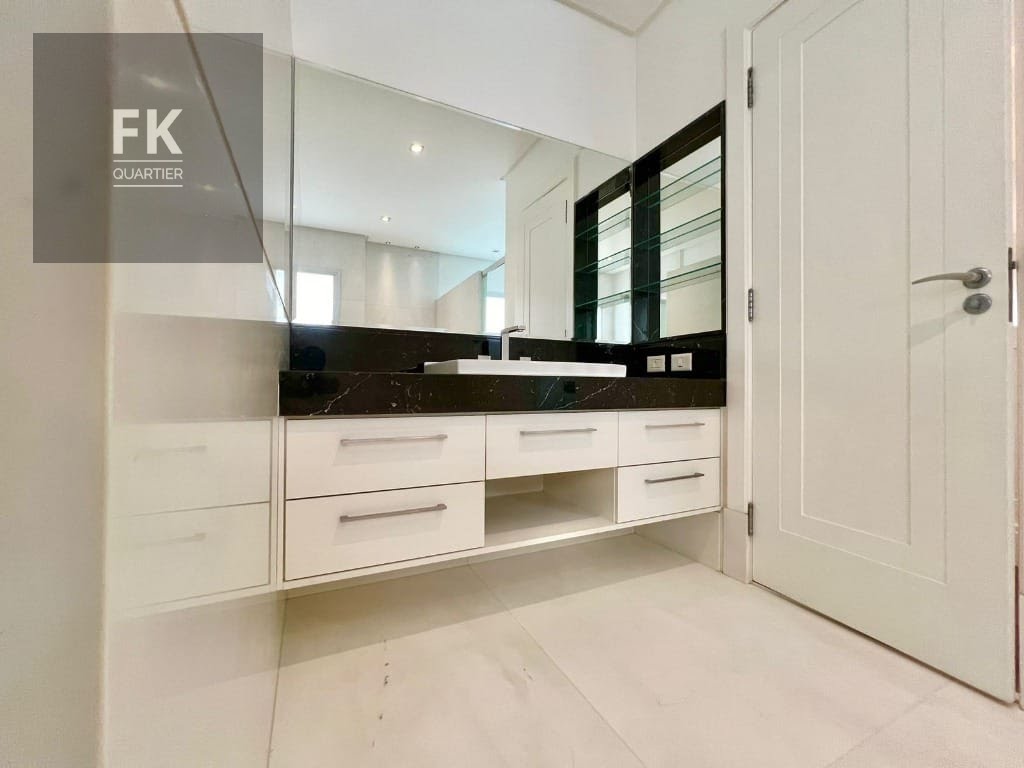 Casa à venda com 4 quartos, 4 suítes, 6 vagas e 620m² no Alphaville Residencial Um, Barueri (SP) — foto 30 de 30
