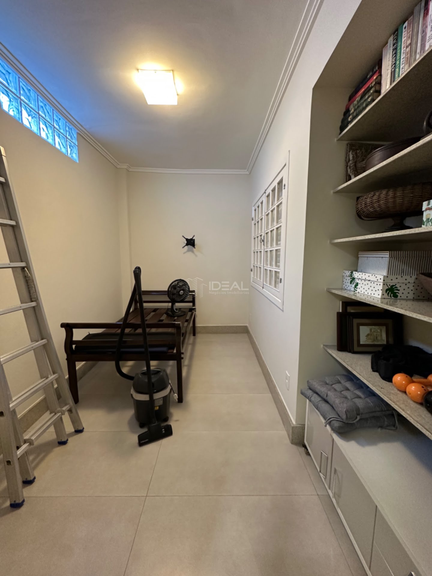 Casa à venda com 4 quartos, 3 suítes, 2 vagas e 250m² no Centro, Campos dos Goytacazes (RJ) — foto 14 de 30